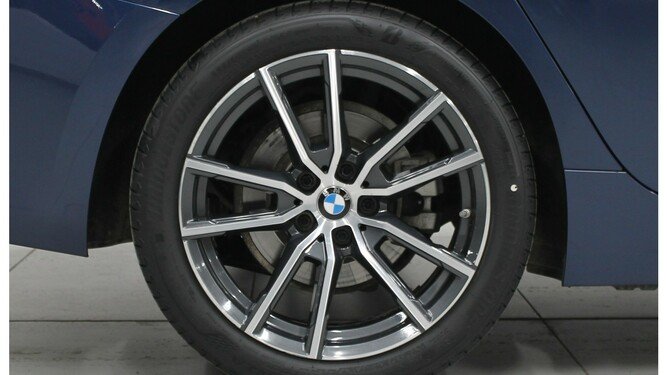 3 серия Седан