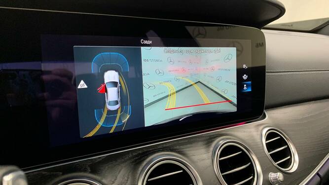 21300550RUB / E 220 d 4MATIC Sport Седан