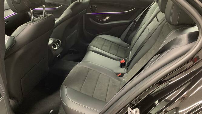 21300550RUB / E 220 d 4MATIC Sport Седан