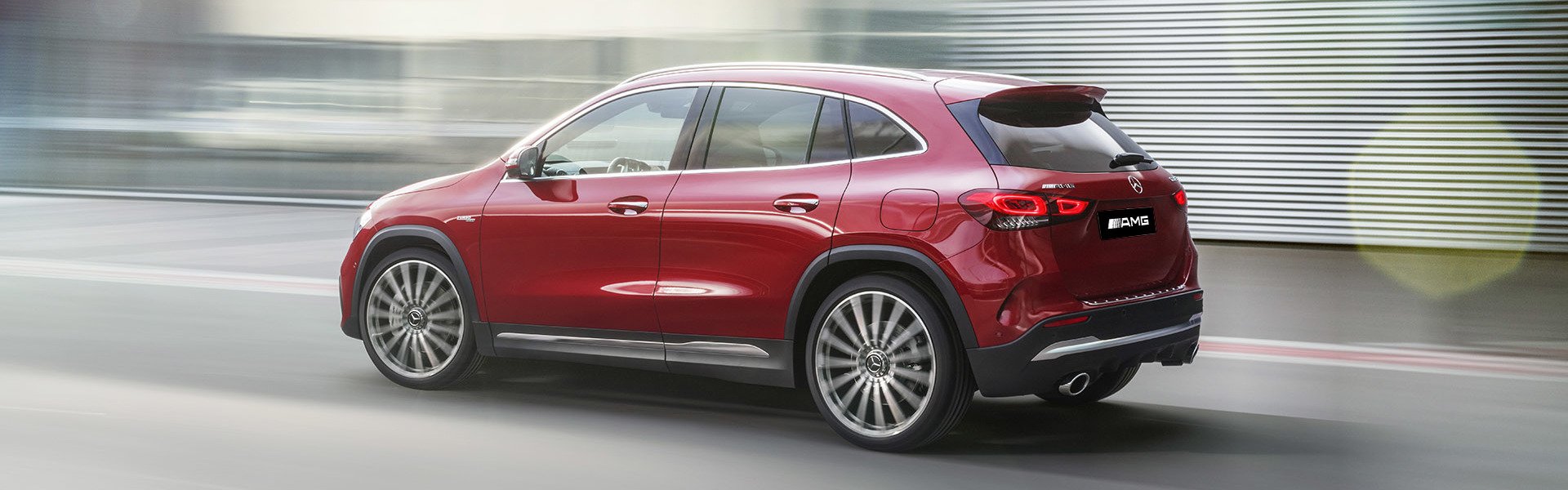 Mercedes-AMG GLA внедорожник